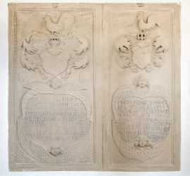 Kirche Rentweinsdorf &ndash; Grabplatten für Anna Maria von Rotenhan (1664-1709) und Suanna Amalia von Rothenhan (1660-1708)